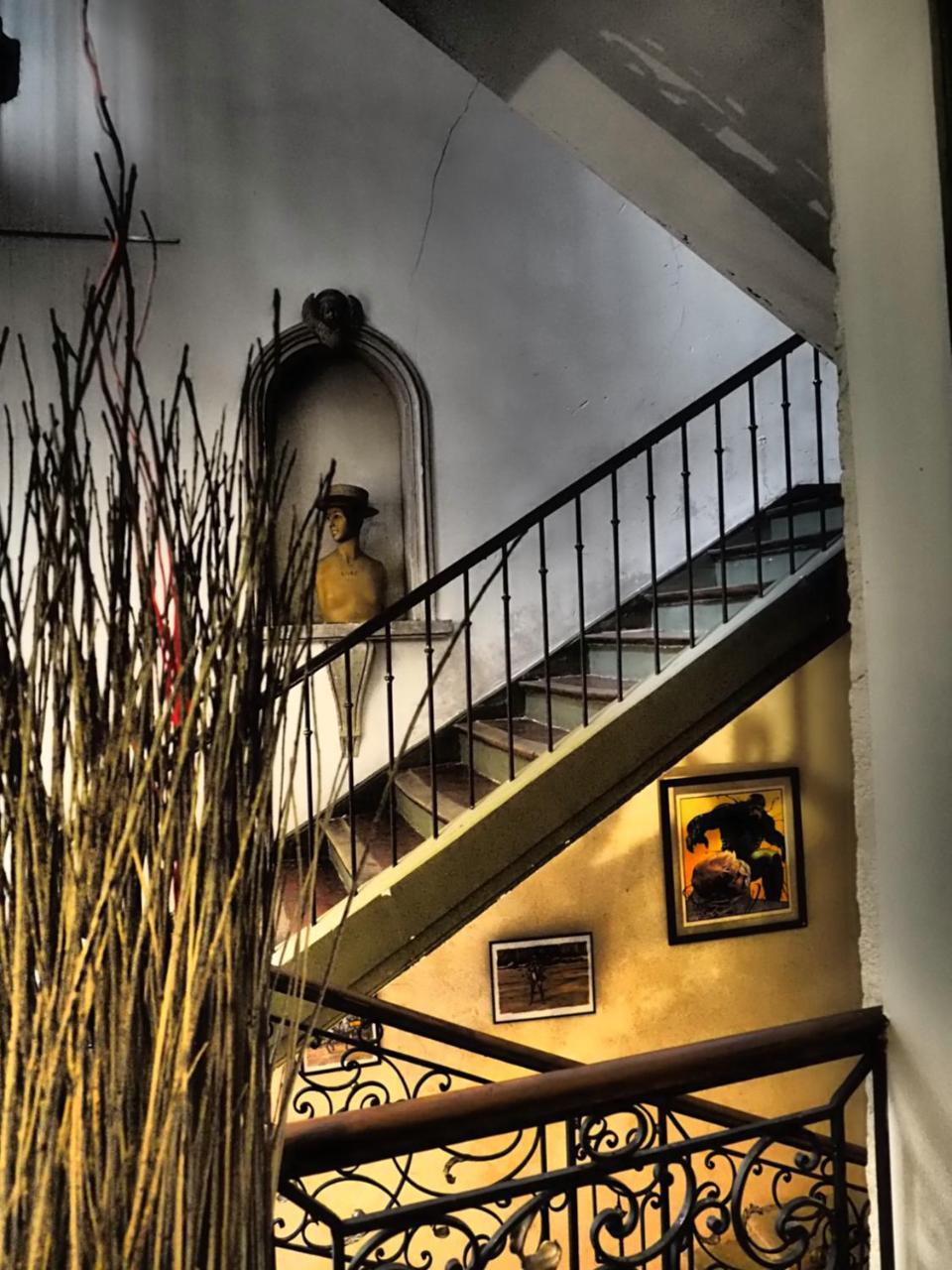 Avignon Intra Muros Historic Home Of Fogasses Bagian luar foto